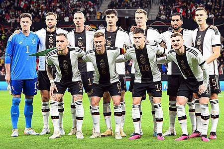 Mit jungen Kräften gegen Peru: Die DFB-Auswahl  bei ihrem ersten Auftritt nach der WM in Katar.