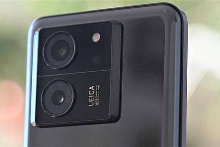 Das Dreifach-Kamerasystem des Xiaomi 13T Pro liefert gute Bilder, kann aber innerhalb der Oberklasse-Konkurrenz nicht ganz mithalten.